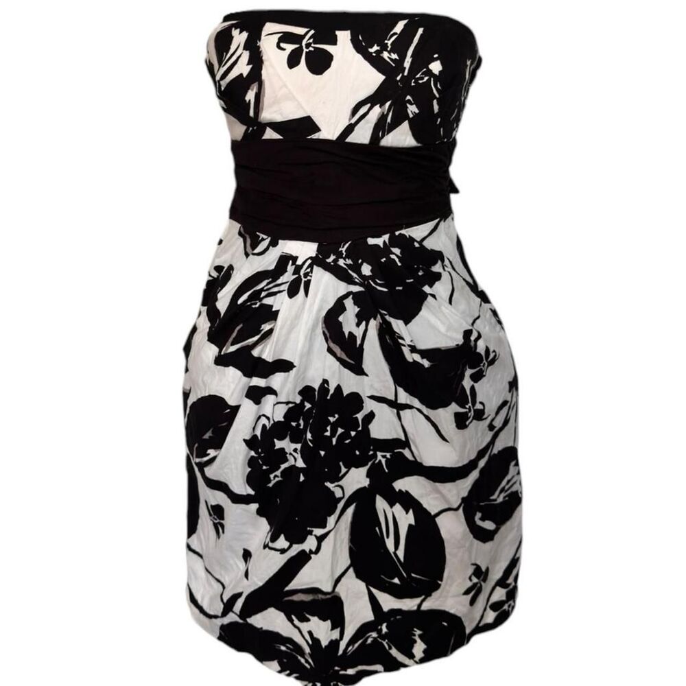 Y2K Speckless black & white floral print strapless dress with tie waist, size 3